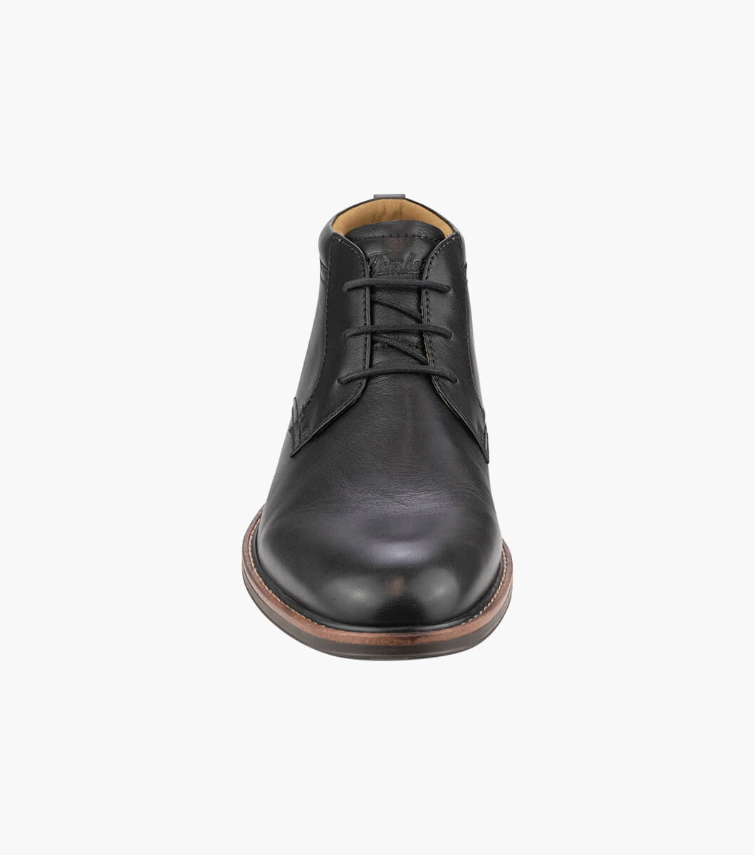 Traveller Chukka in BLACK Rotate View