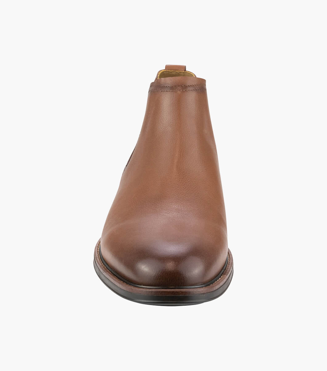 Traveller Chelsea in COGNAC Rotate View