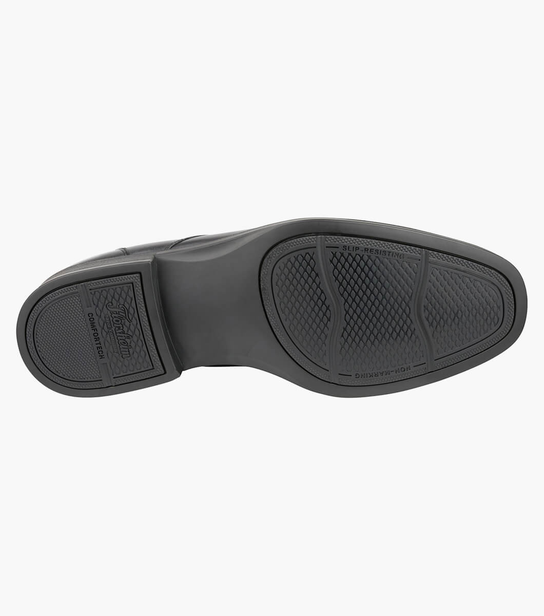 Forecast 2 Cap in BLACK Rotate View