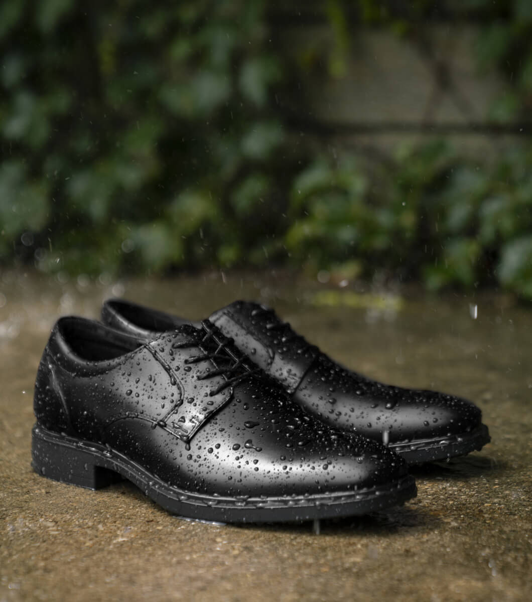 Forecast 2 Plain Toe in BLACK Rotate View