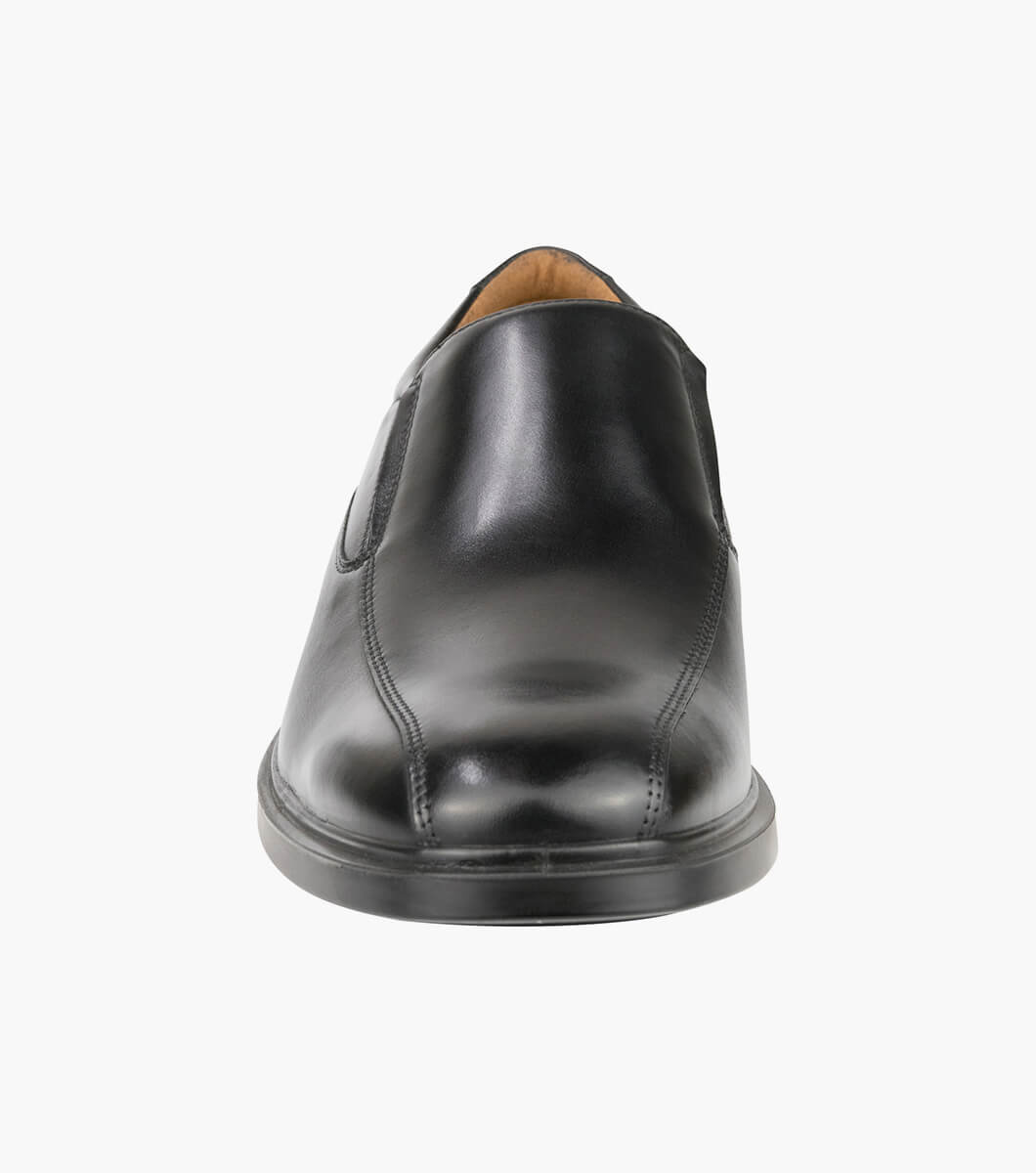 Forecast 2 Slip On in BLACK Rotate View