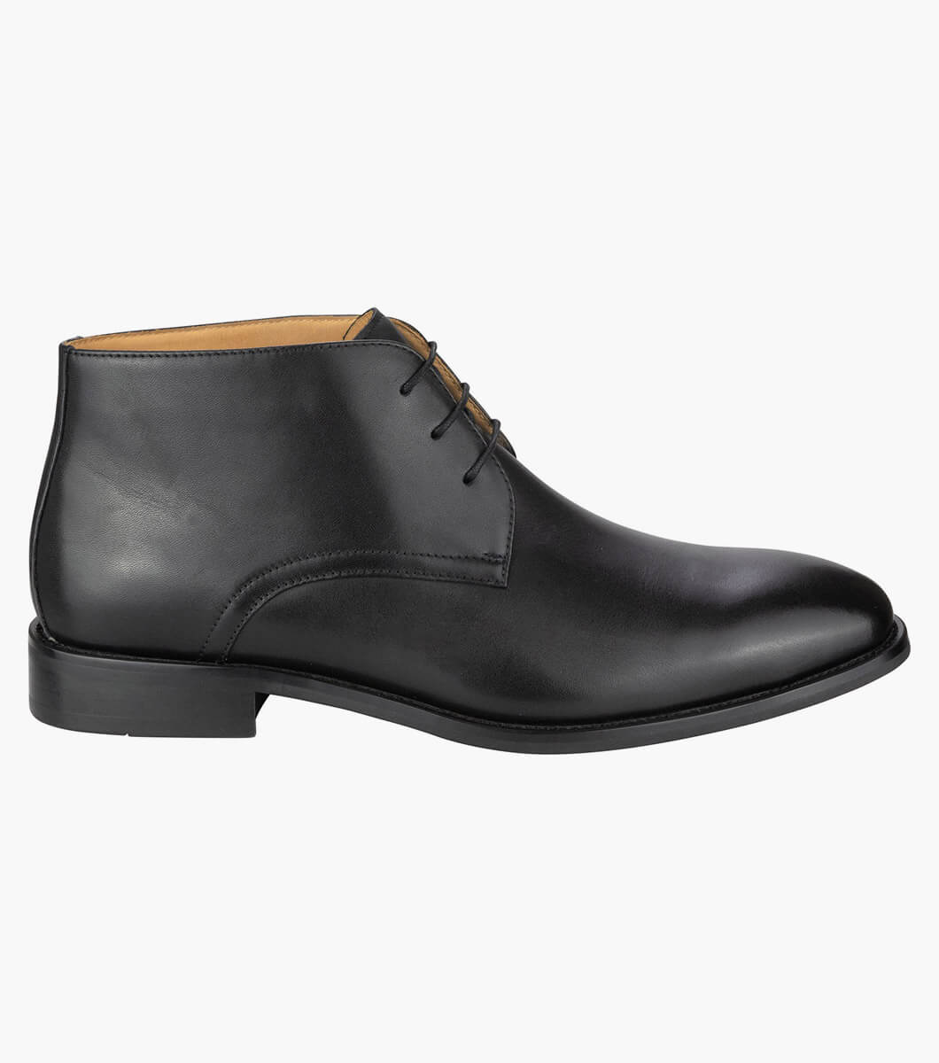 Chadwick Chukka in BLACK Rotate View