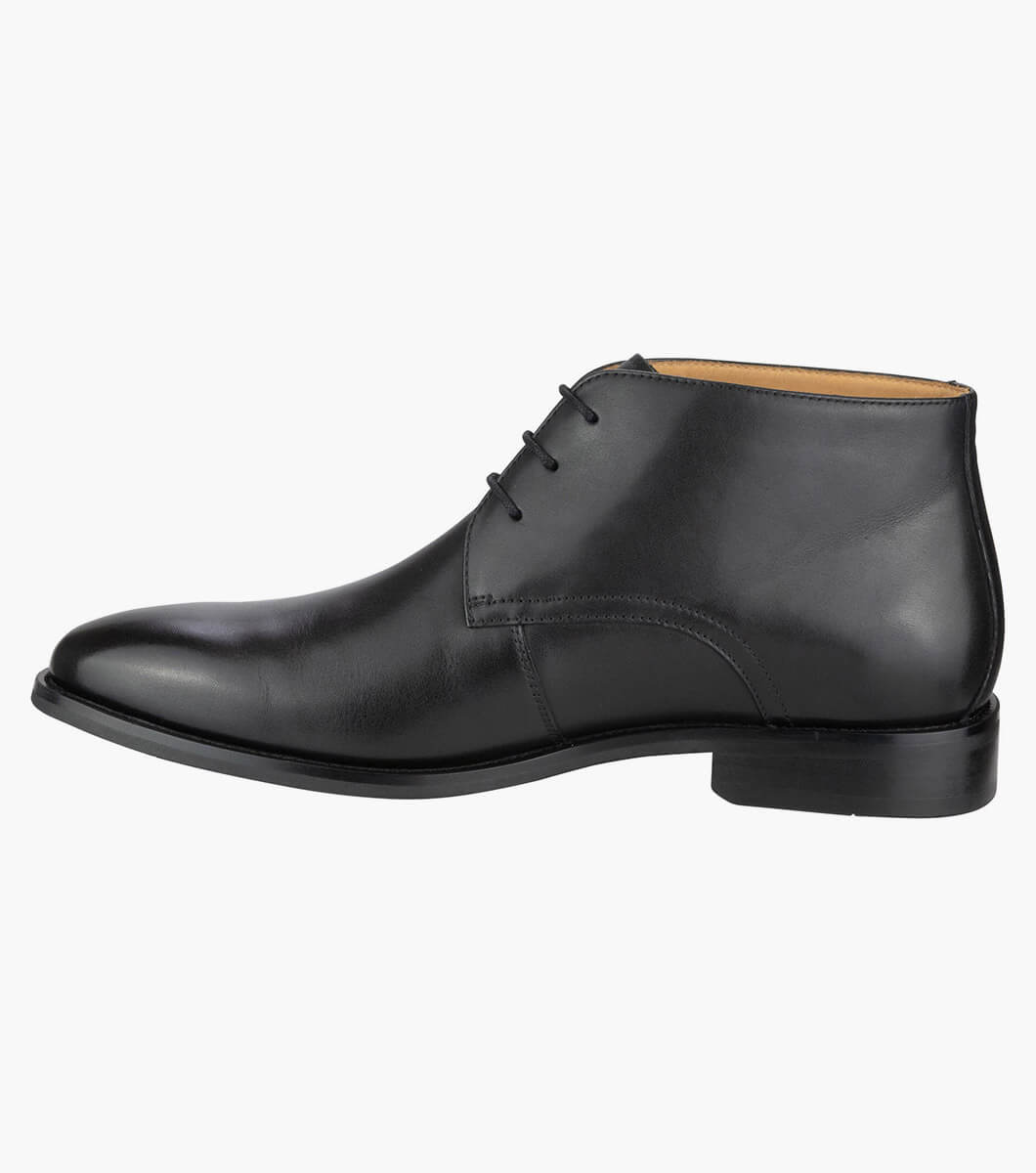 Chadwick Chukka in BLACK Rotate View