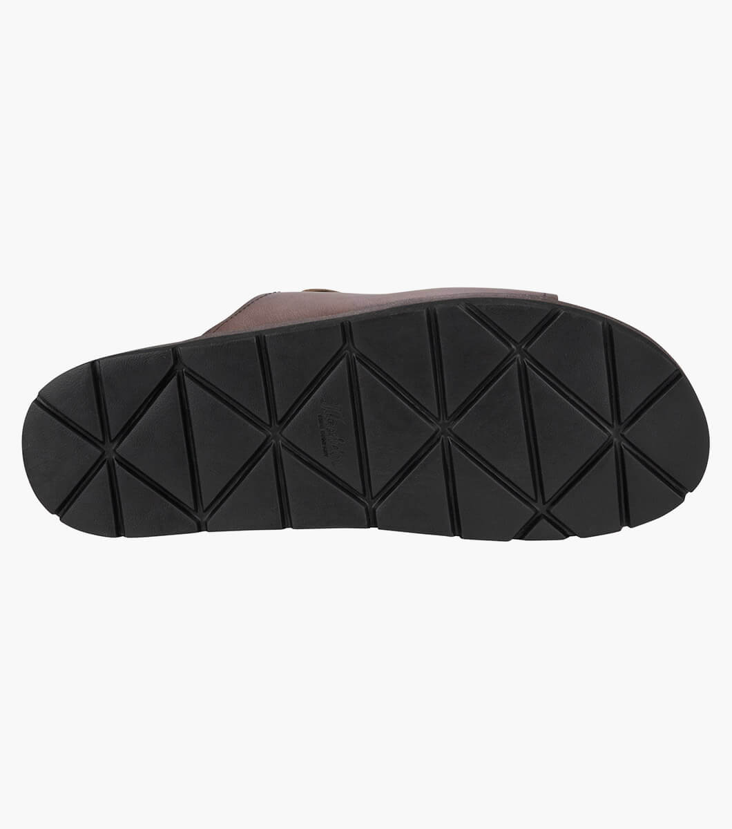 Bayside Sandal in BROWN Rotate View