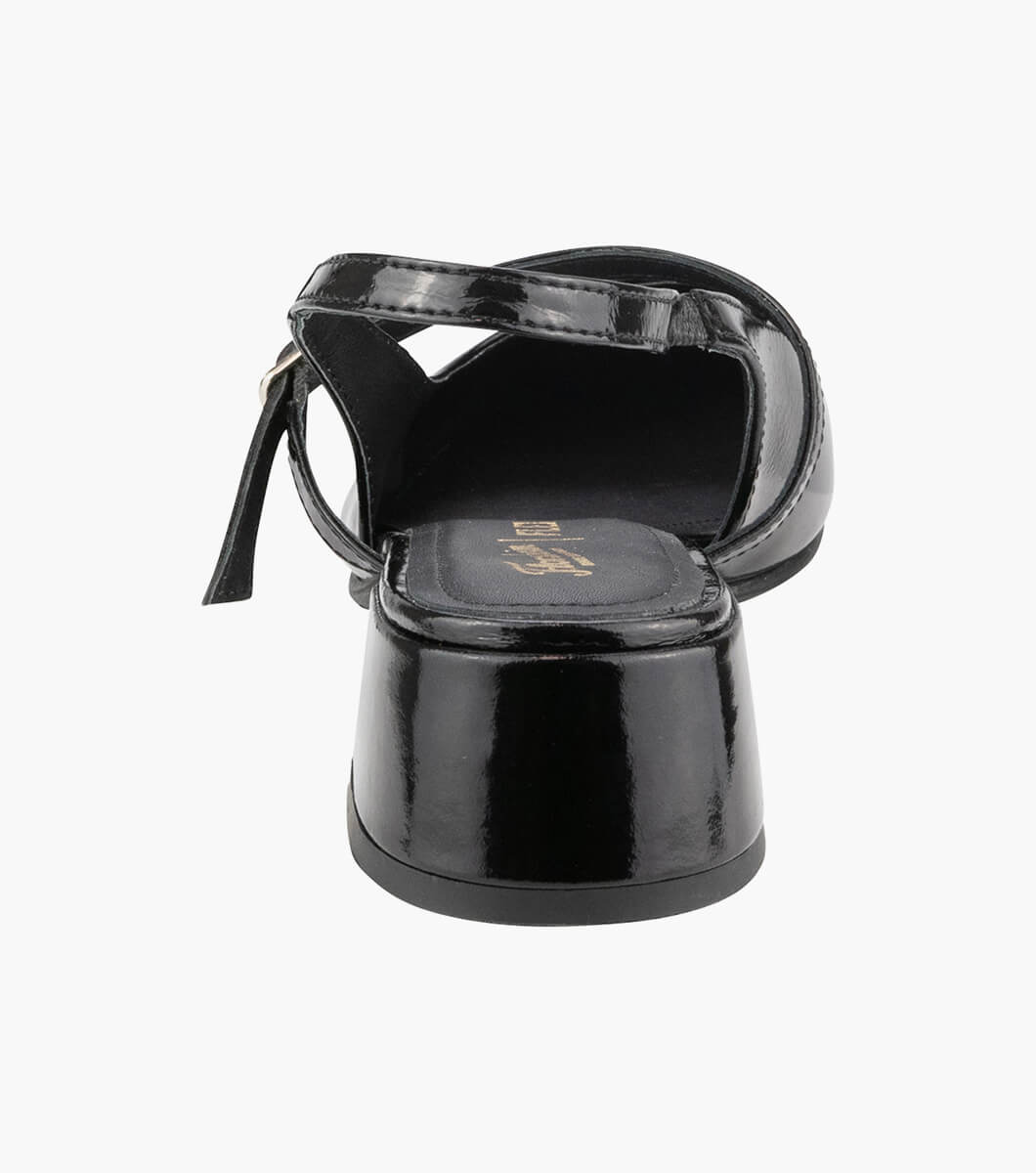 Rita in BLACK Rotate View