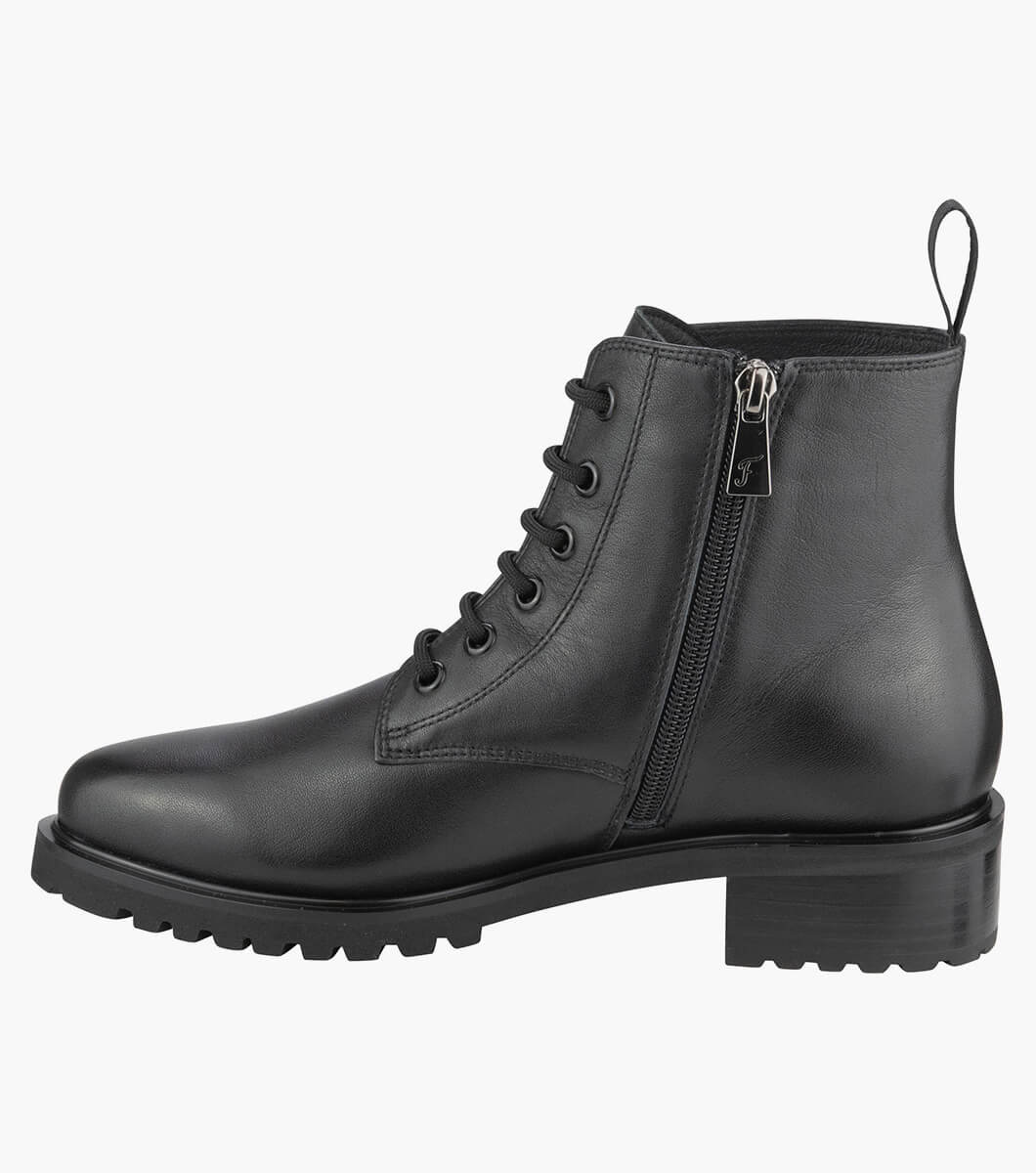 Callie in BLACK Rotate View