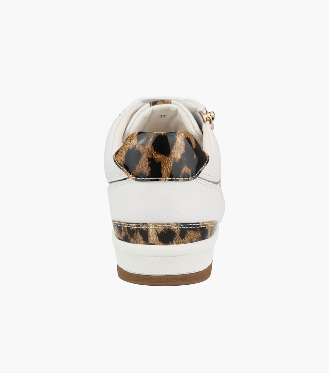 Cassidy in LEOPARD Rotate View