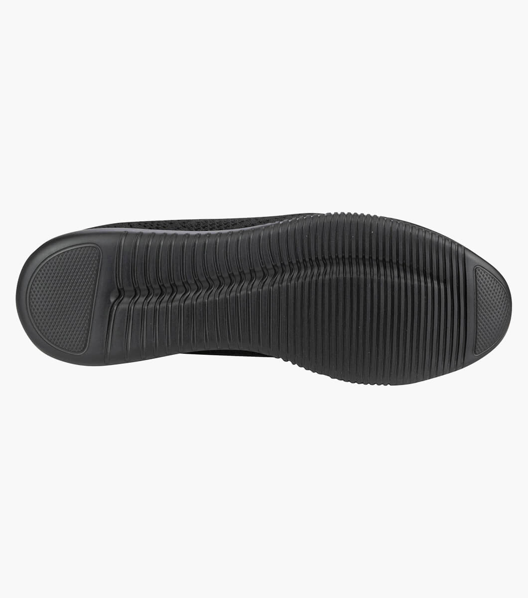 Nina in NERO Rotate View