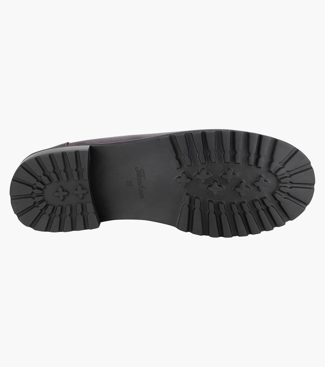 Celine in WINE Rotate View