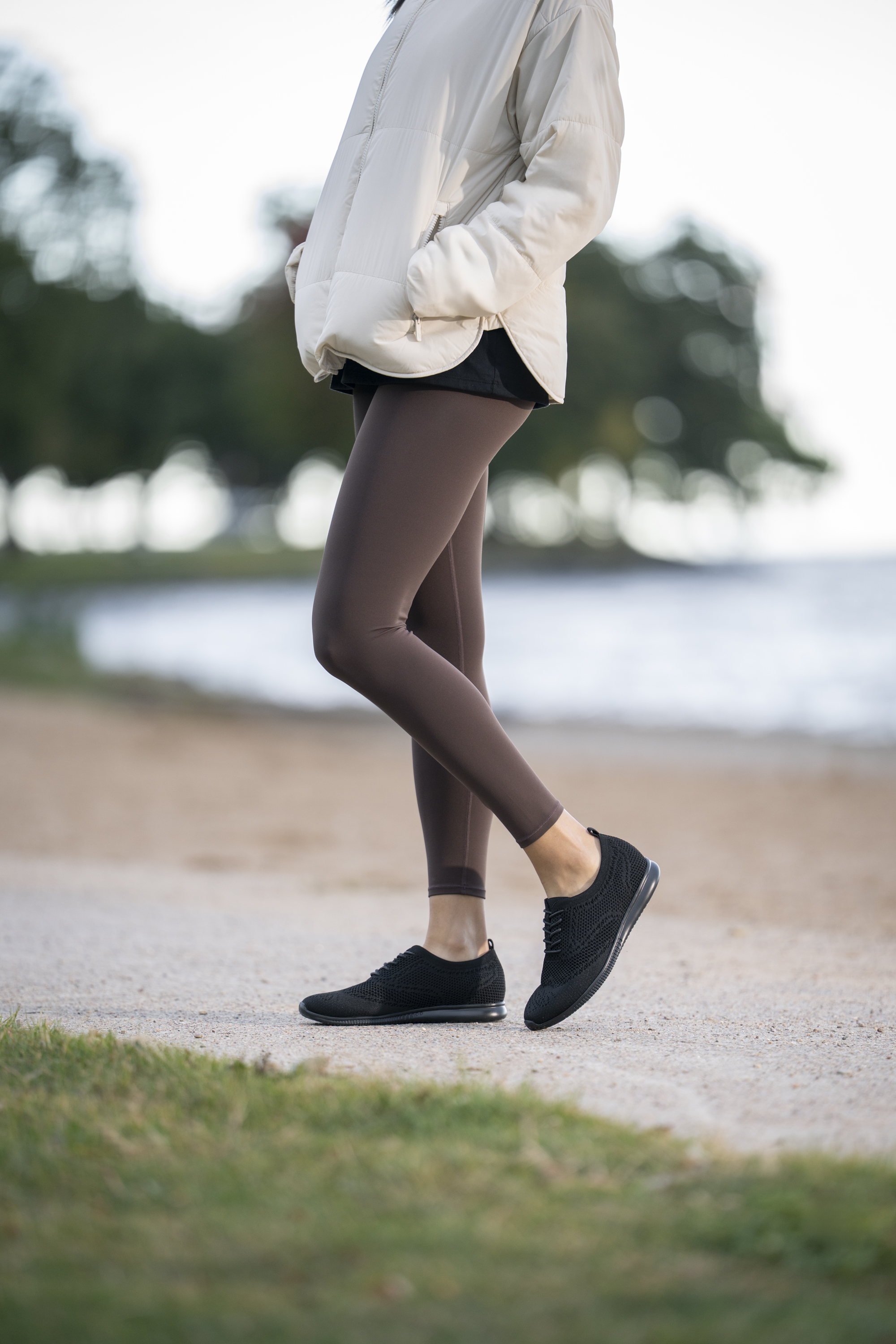 Image featuring the Florsheim Nina Wingtip Sneaker in Nero.