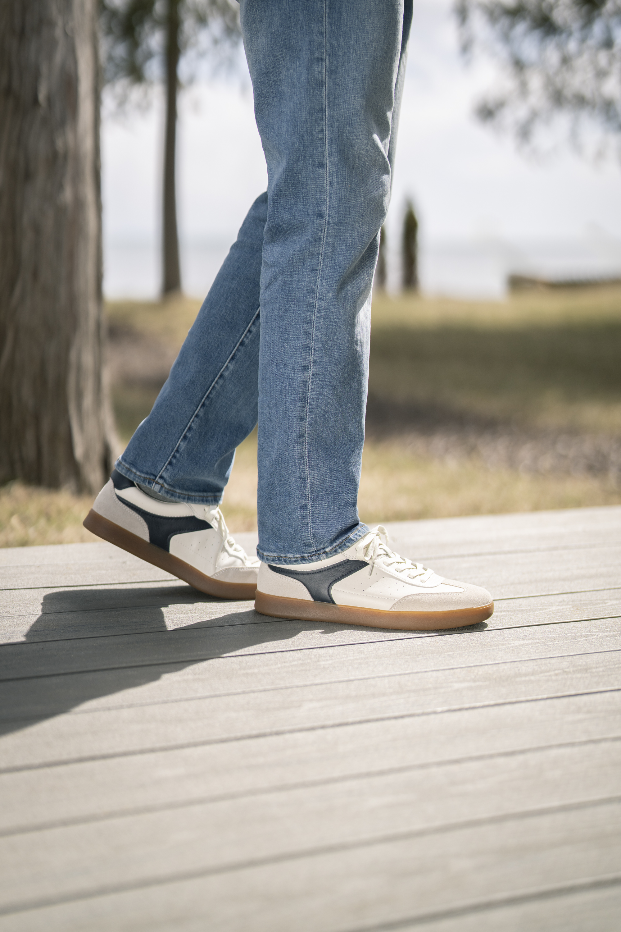 Image featuring the Pace T-Toe Lace Up Sneaker in Bone.