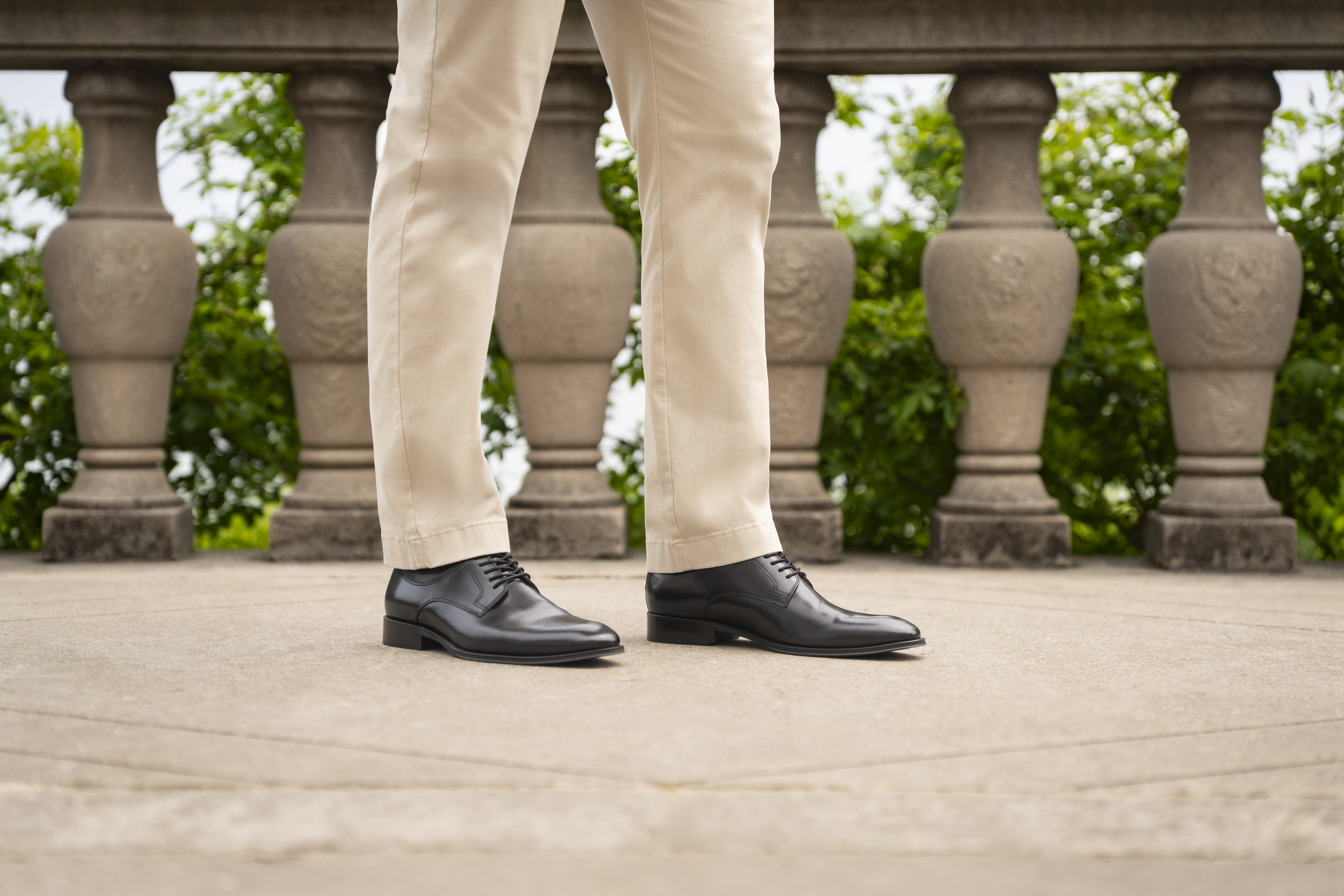 Image featuring the Sentinal Plain Derby in Black.