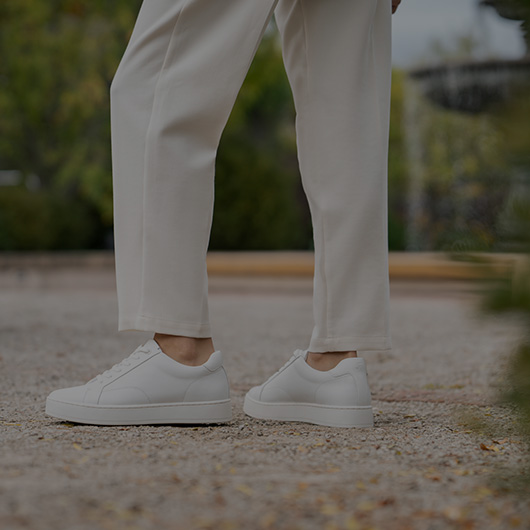 Women's Must Have Sneakers Blog