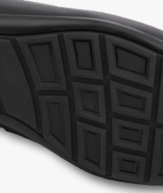 DURABLE RUBBER SOLE 
