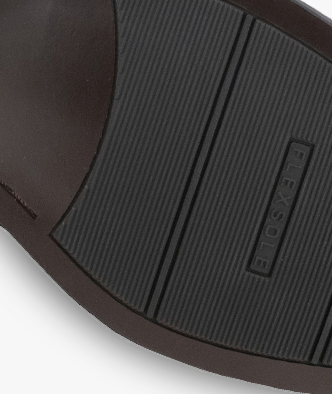 Flexible rubber sole
