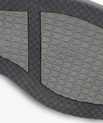 DURABLE RUBBER SOLE 
