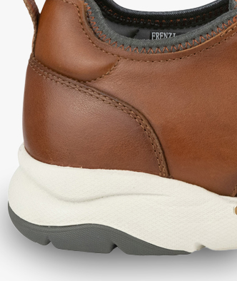 MOULDED HEEL SUPPORT
