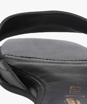 LEATHER QUARTER LININGS 
