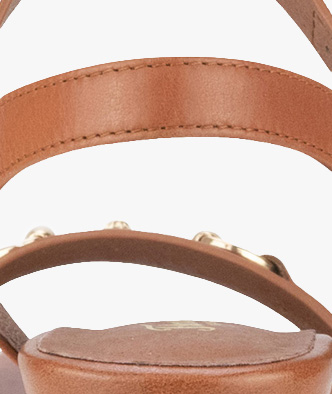 LEATHER QUARTER LININGS 
