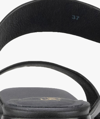 LEATHER QUARTER LININGS 
